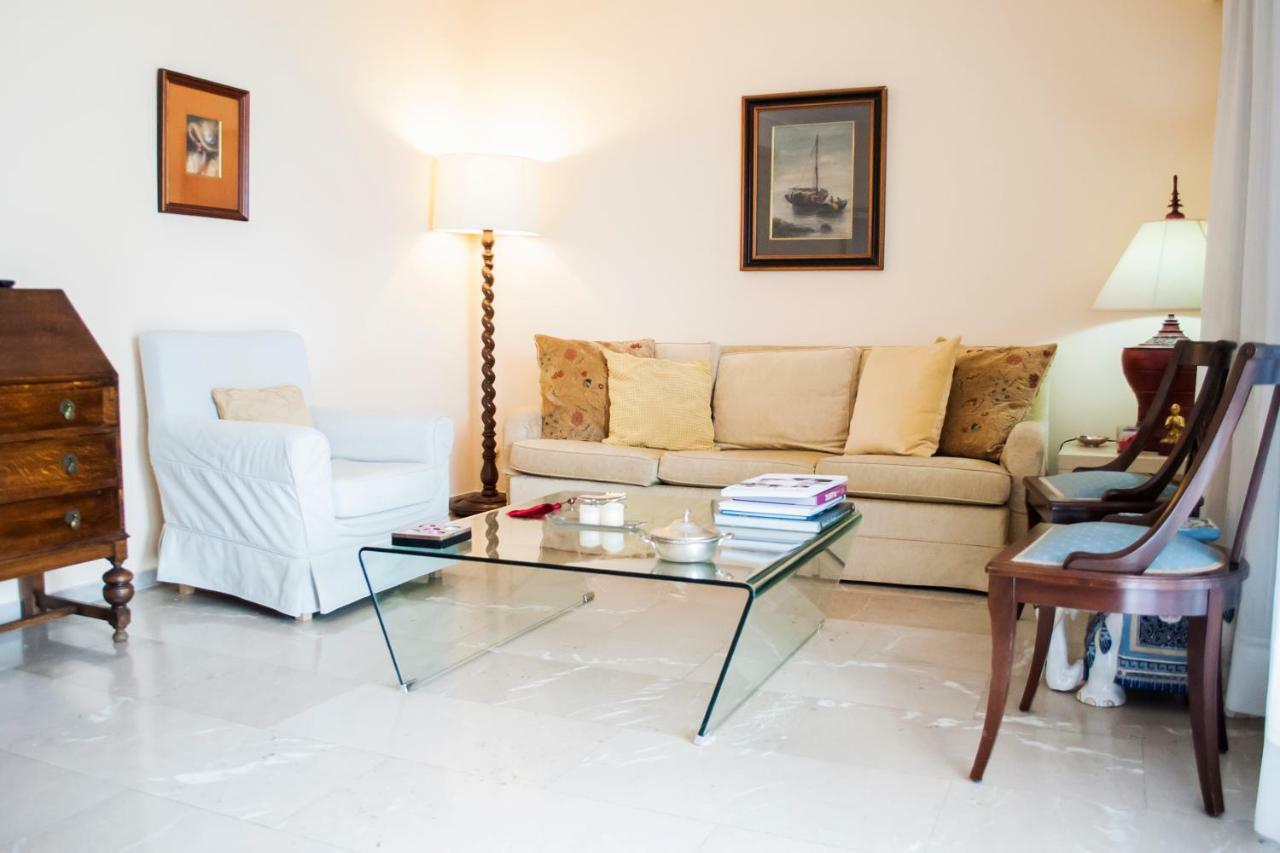 Flisvos Seafront-Marina Apartment Афины Экстерьер фото