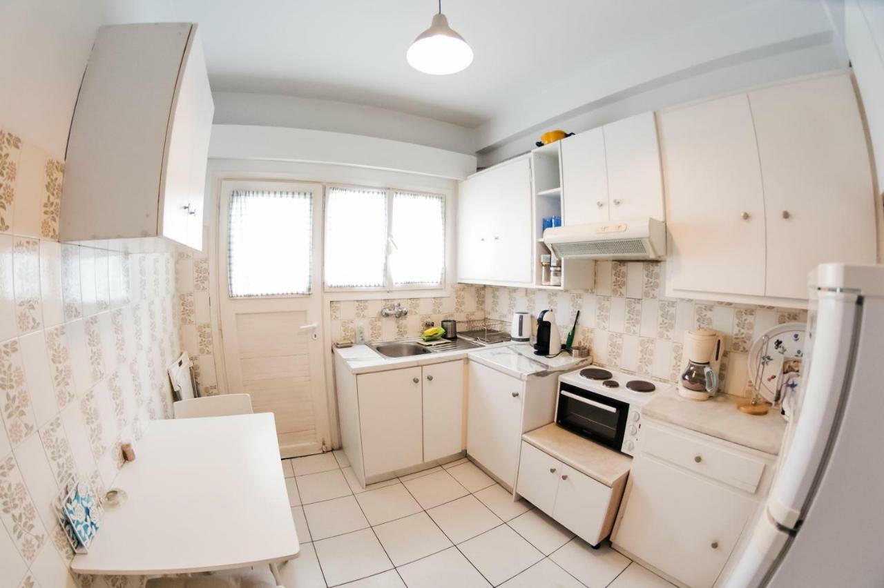 Flisvos Seafront-Marina Apartment Афины Экстерьер фото
